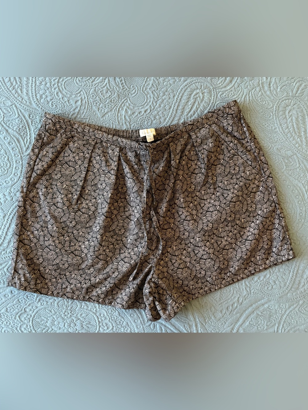 Garnet Hill Elastic Waist shorts